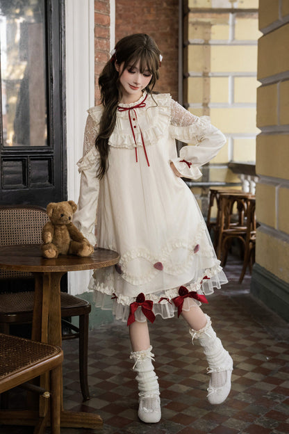 Effortlessly Elegant Dress with a Timeless Design