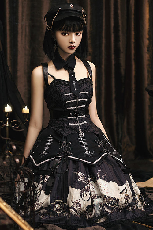 Finely Styled Dress with a Classic Vintage Look