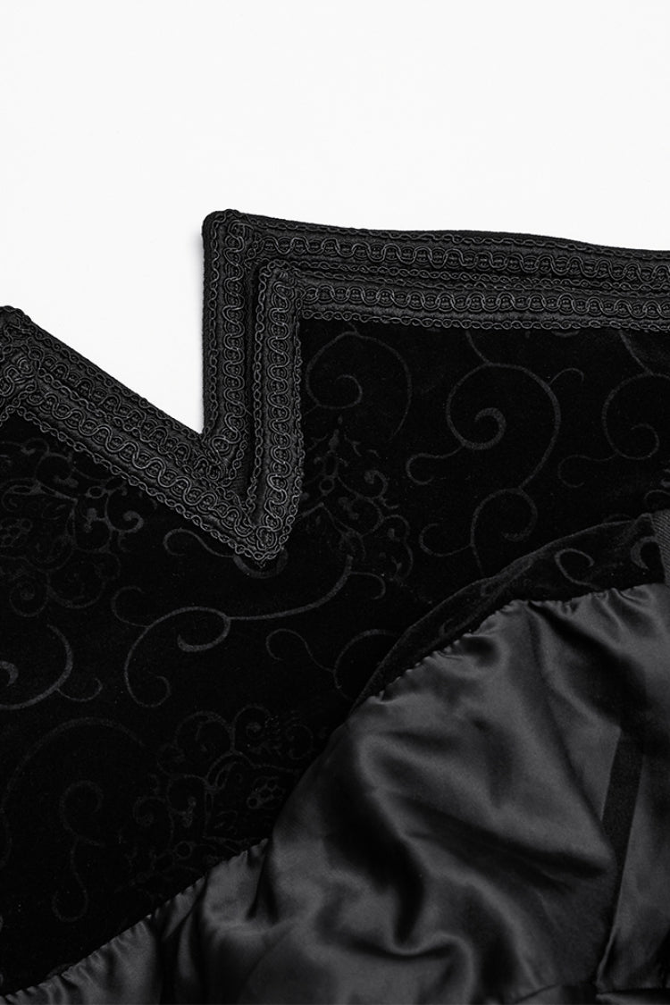 Finely Styled Coat with a Classic Vintage Look