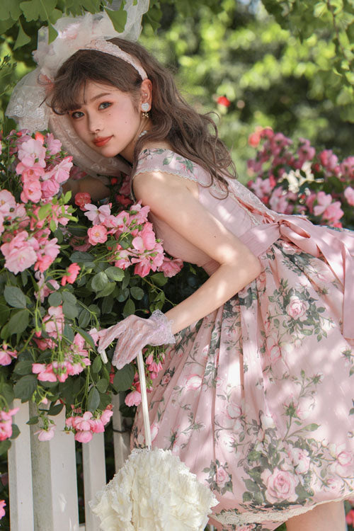 Vintage Style Dress with a Modern Fit