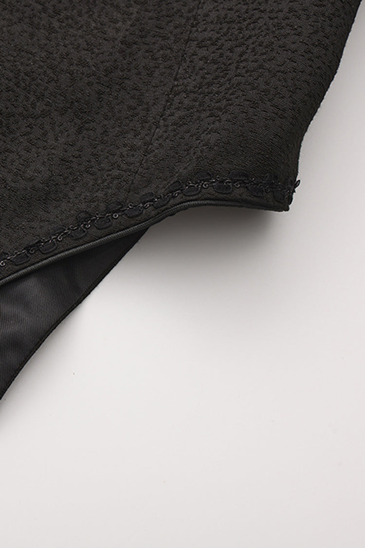 Elegantly Styled Coat for Everyday Wear