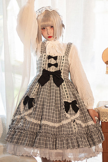 Vintage Style Dress with a Modern Fit