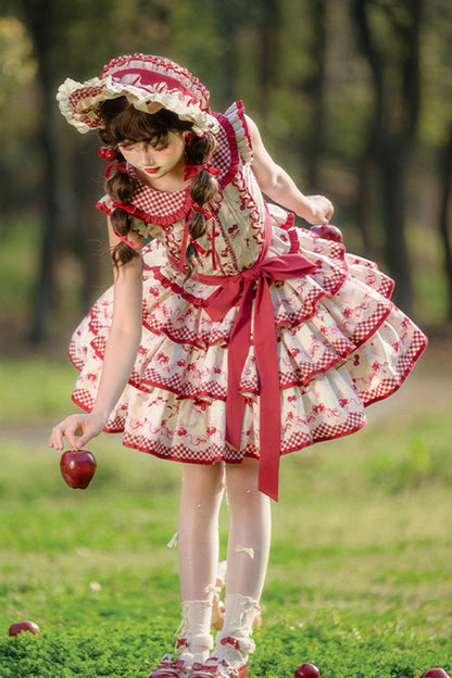 Beautifully Finished Garment in a Timeless Design