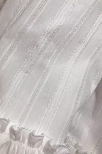 Elegantly Styled Blouse for Everyday Wear