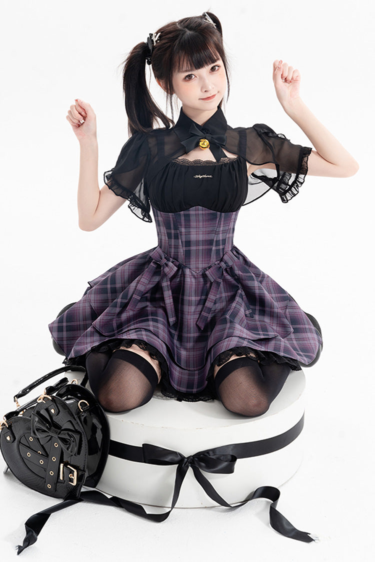 Subtly Elegant Dress with a Refined Vintage Look