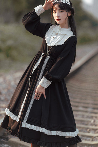 Vintage Inspired Dress with a Contemporary Edge