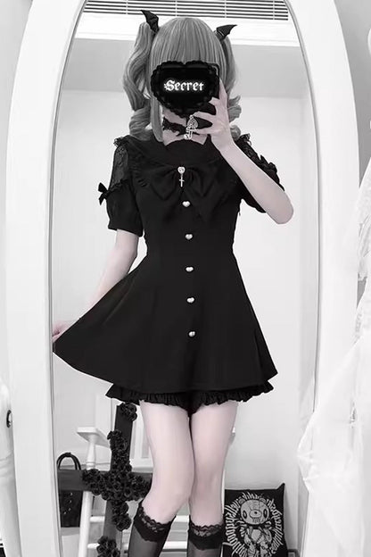 Effortlessly Elegant Dress with a Timeless Design