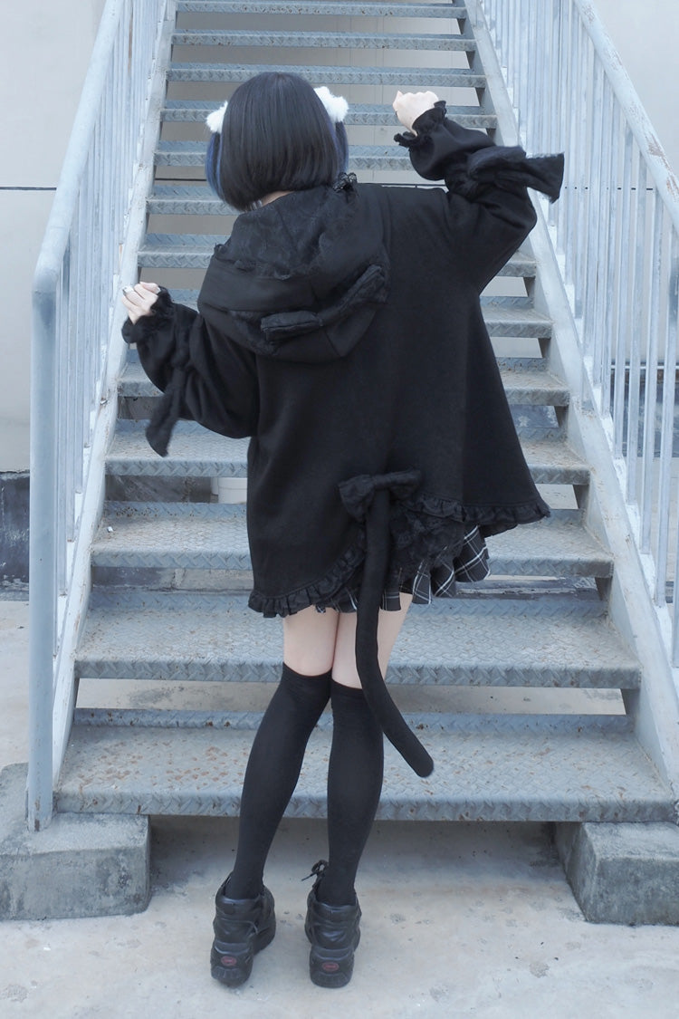 Elegantly Styled Coat for Everyday Wear