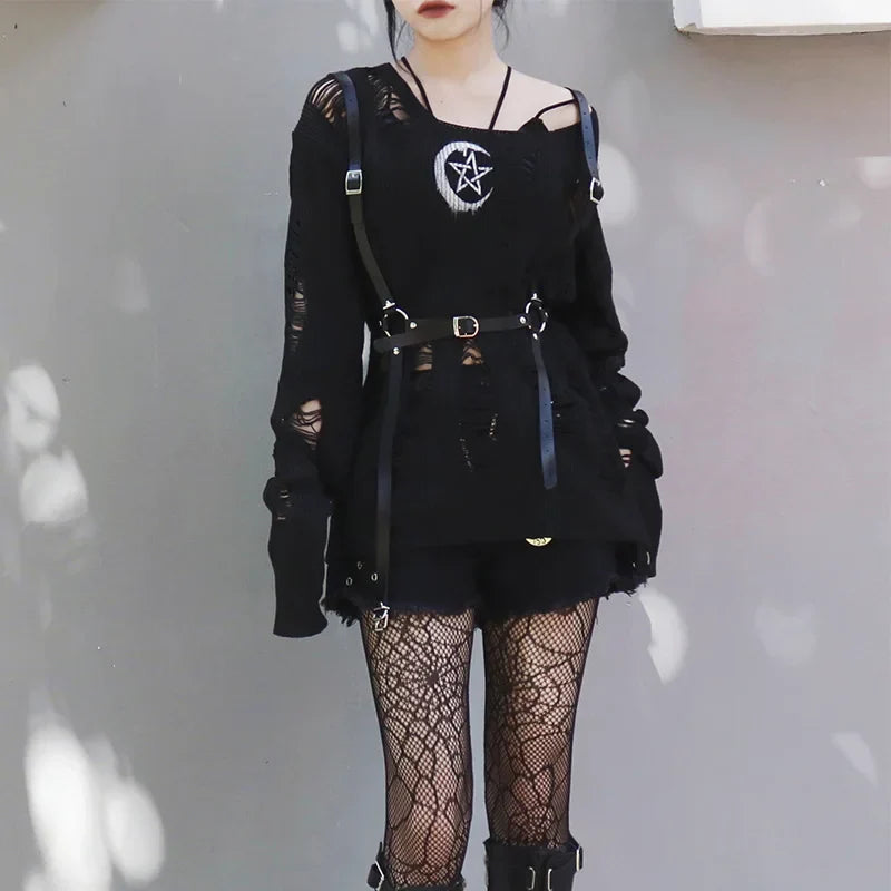 Gothic Pullover