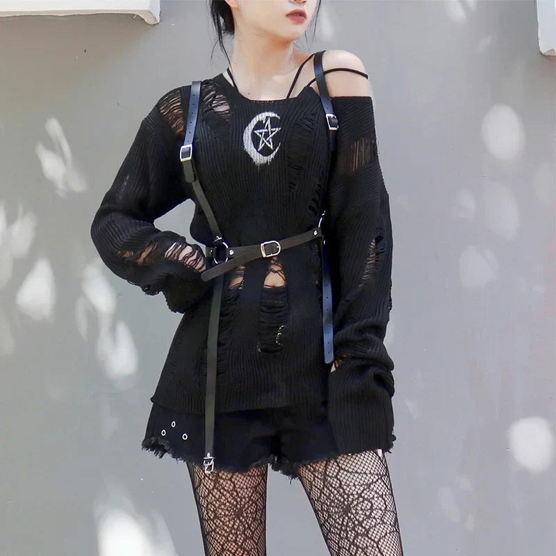 Gothic Pullover