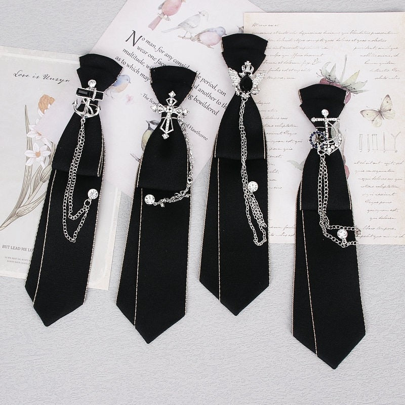 Gothic Tie