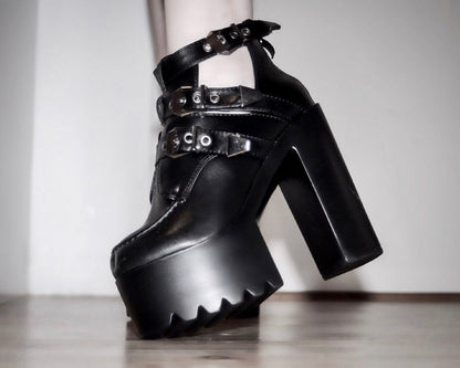 Classic Orthopedic Boots with Timeless Style