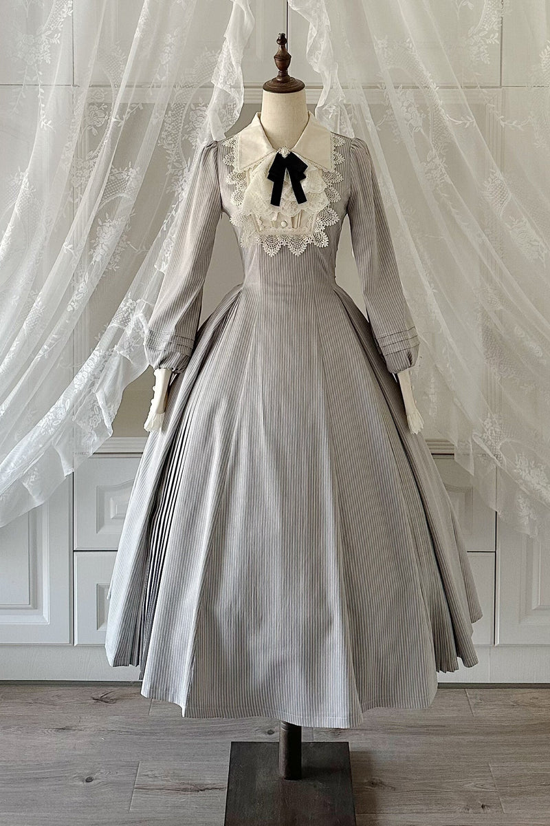 Retro Lolita Dress + Apron