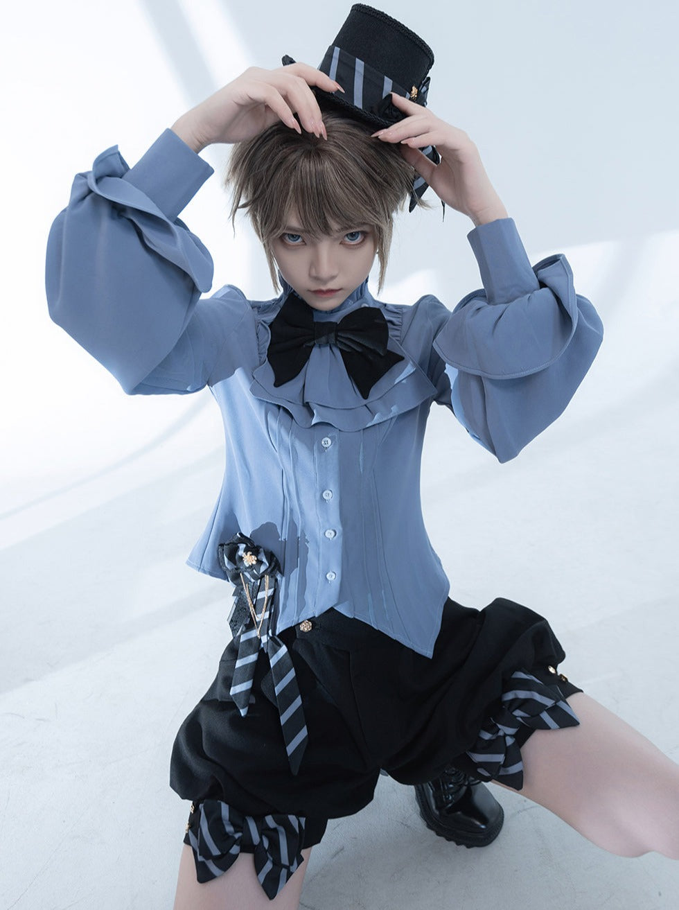 Line Prince Lolita Hooded Long Vest + Dark Blue Shirt + Balloon Ribbon Pants [pre-order]