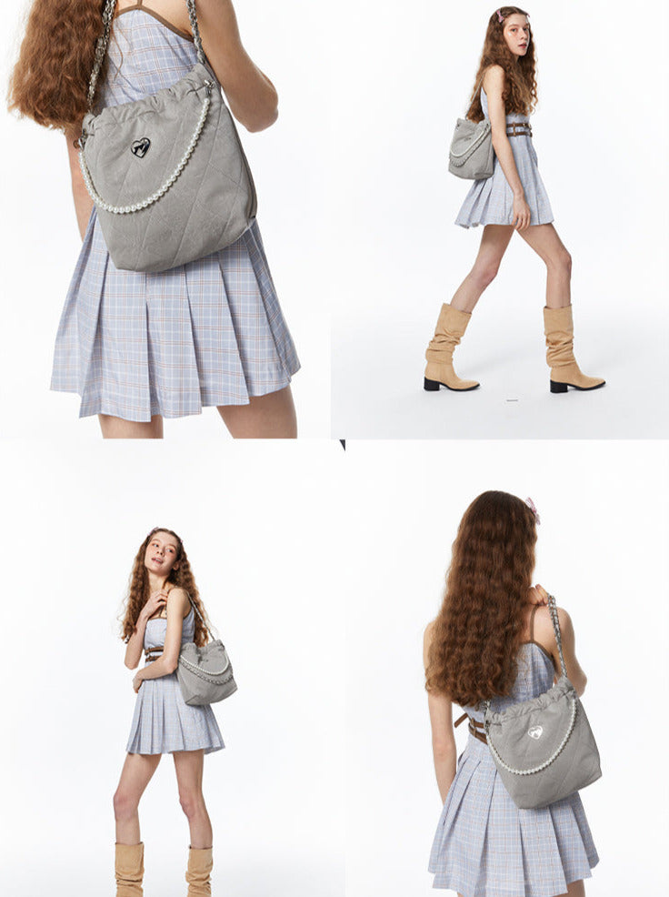 Fragrance Pearl Chain Drawstring Shoulder Bag