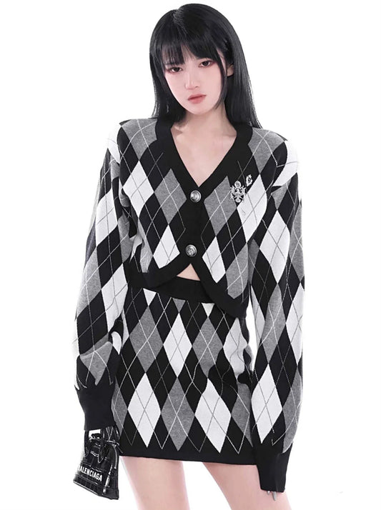 Spicy Retro Loose Slim Argyle Knit Suit Set