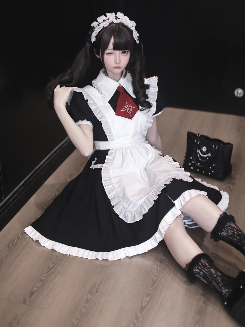 [pre-order Deadline: April 29] Black X White Gothic Lace Red Tie Collar Lolita Dress Type A/b