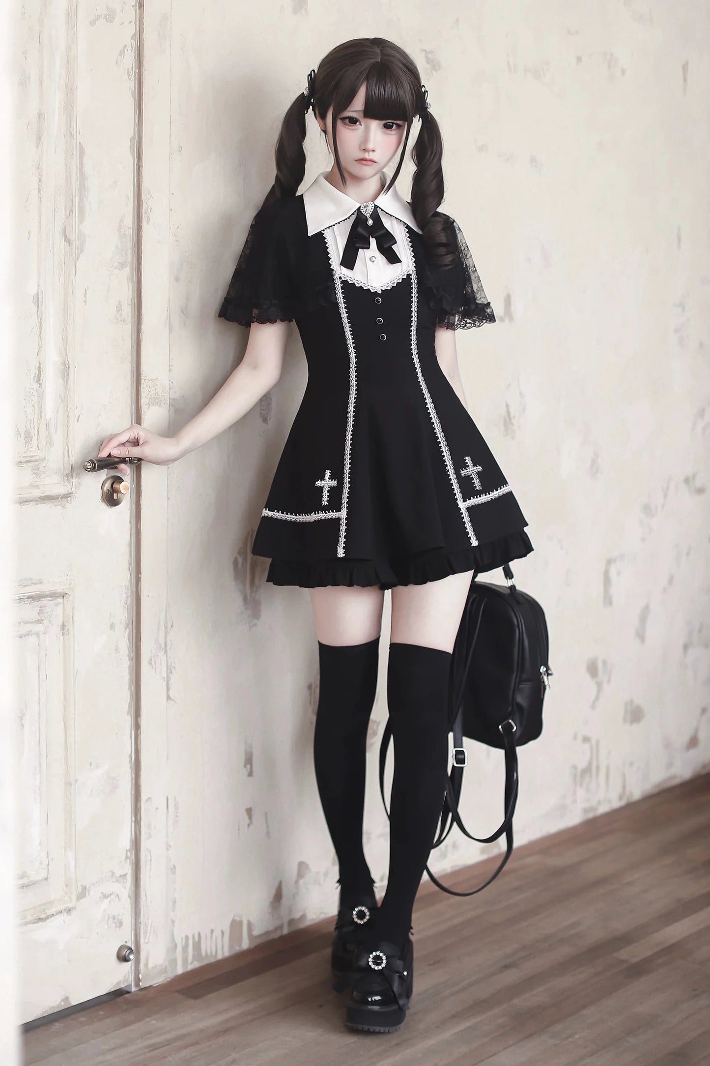 [pre-order Deadline: April 29] Black Gothic Cape Sleeve Cross Detail Ribbon Collar Dress Set
