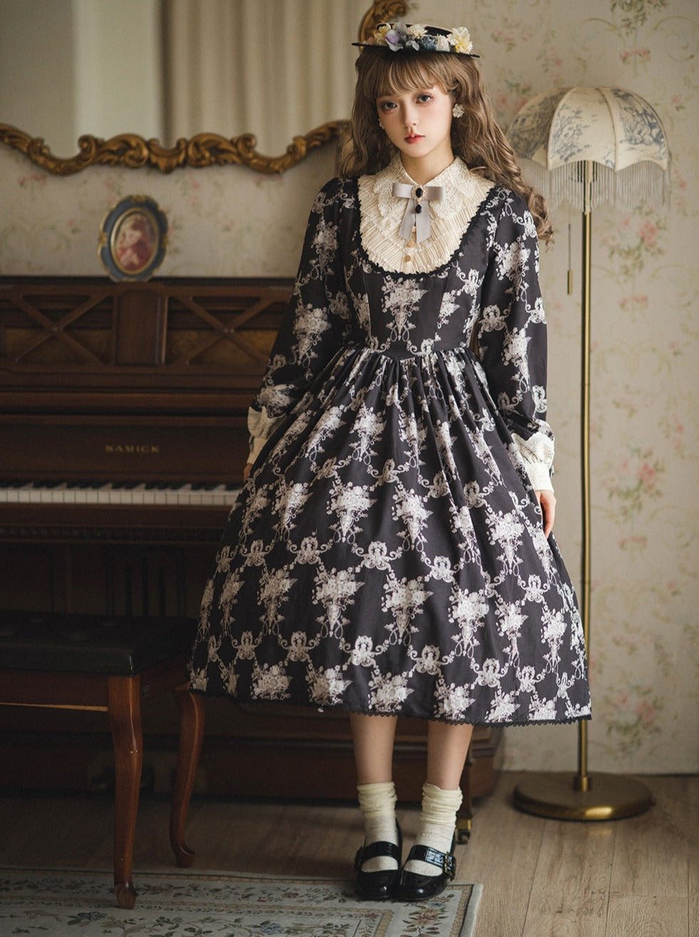 [pre-order] Antique Flower Wall Lolita Retro Cake Pendant Dress