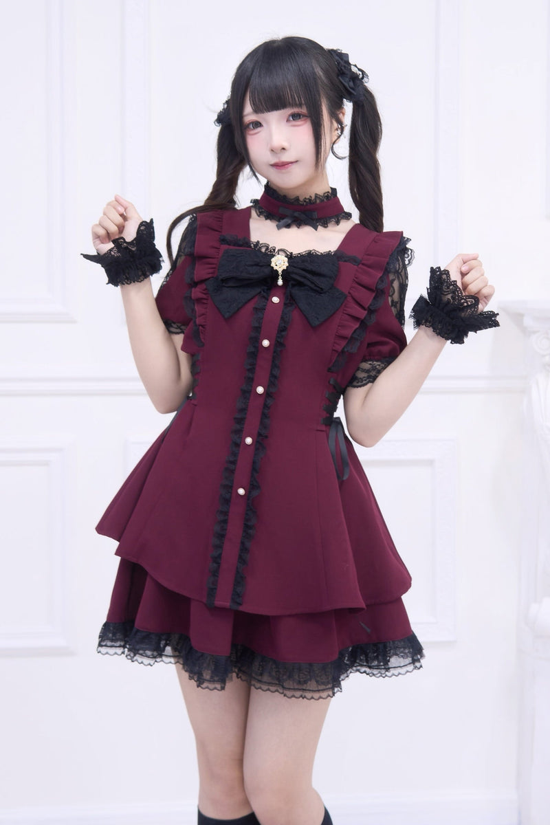 Jirai Stripe Lace Puff Sleeve Top + Short Skirt