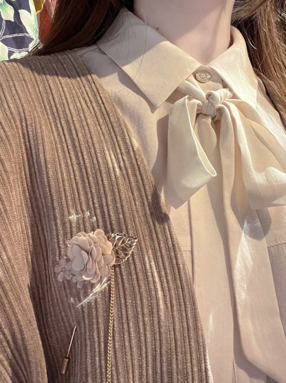 Sakura Note Showa Retro Haori Jacket + Chiffon Ribbon Shirt + Checkered Skirt + Dark Gray Skirt + Brooch