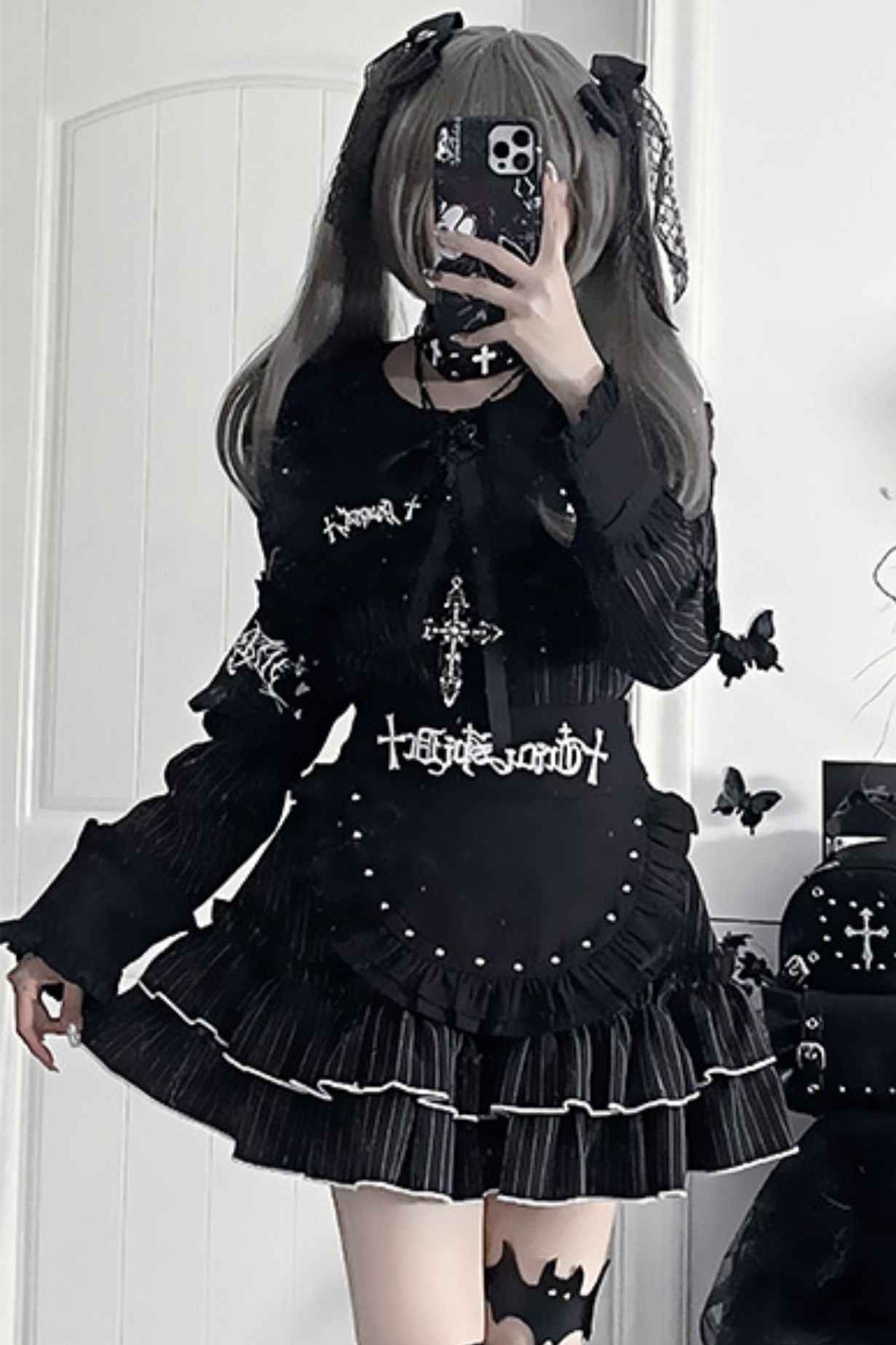 Light Asia Dark Slim Long Sleeve Top + Faux Apron Short Skirt
