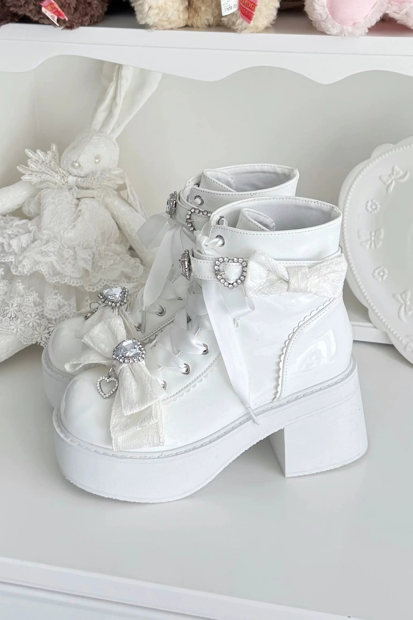 Frosty Candy Martin Boots