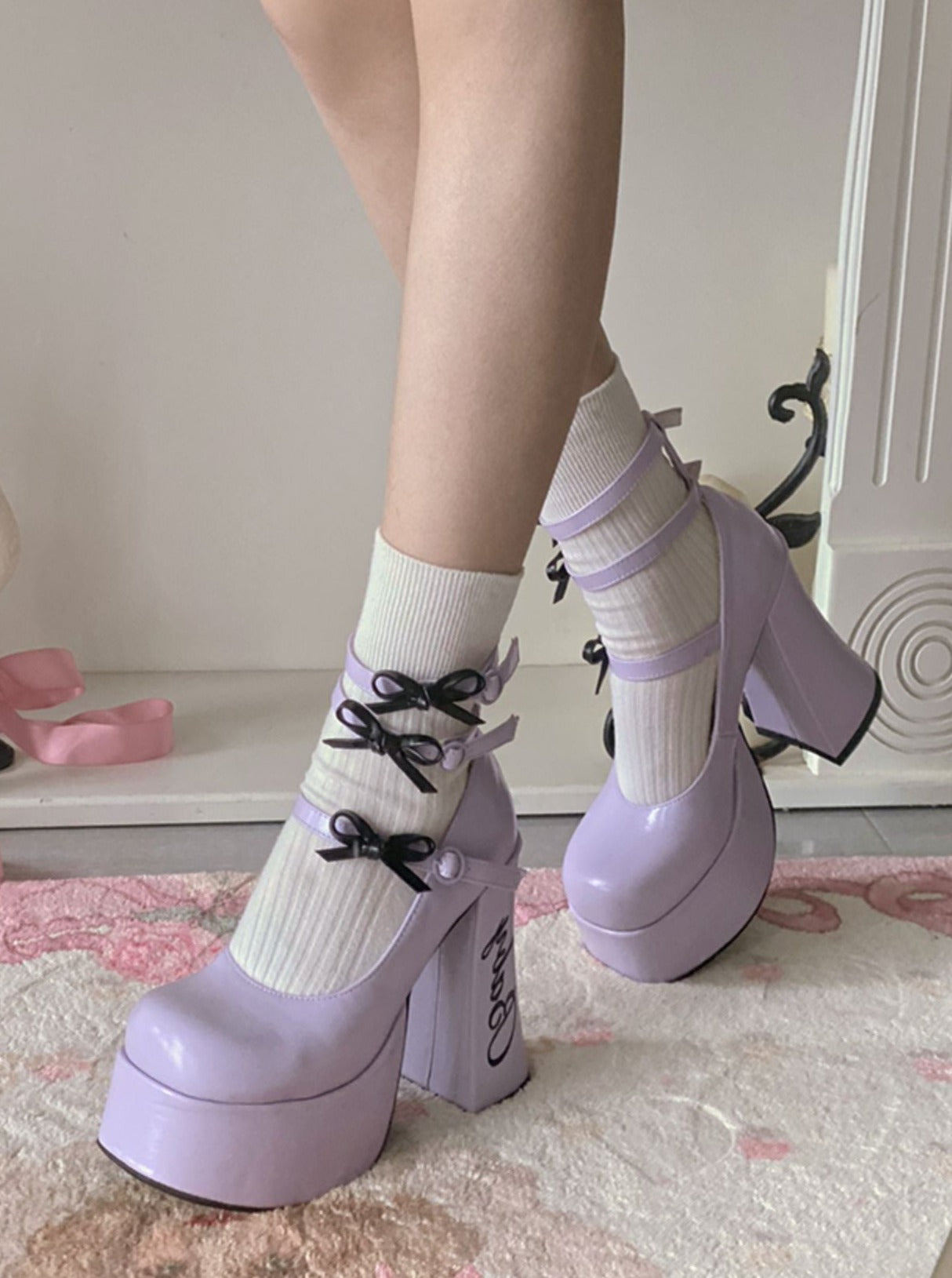 Logo Lolita Sweet Bow Shoes