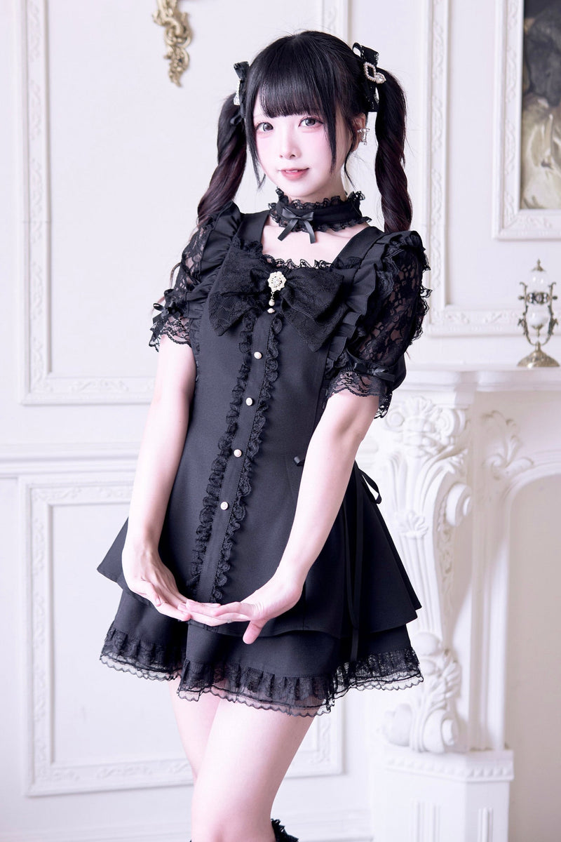 Jirai Stripe Lace Puff Sleeve Top + Short Skirt