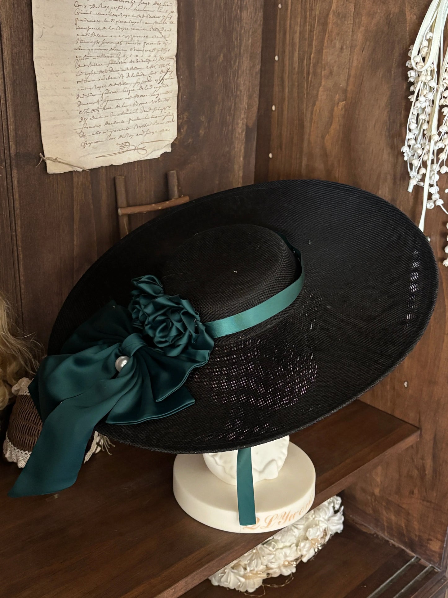 [pre-order Deadline: April 28] Gothic Rose Princess Series Hat + Accessories