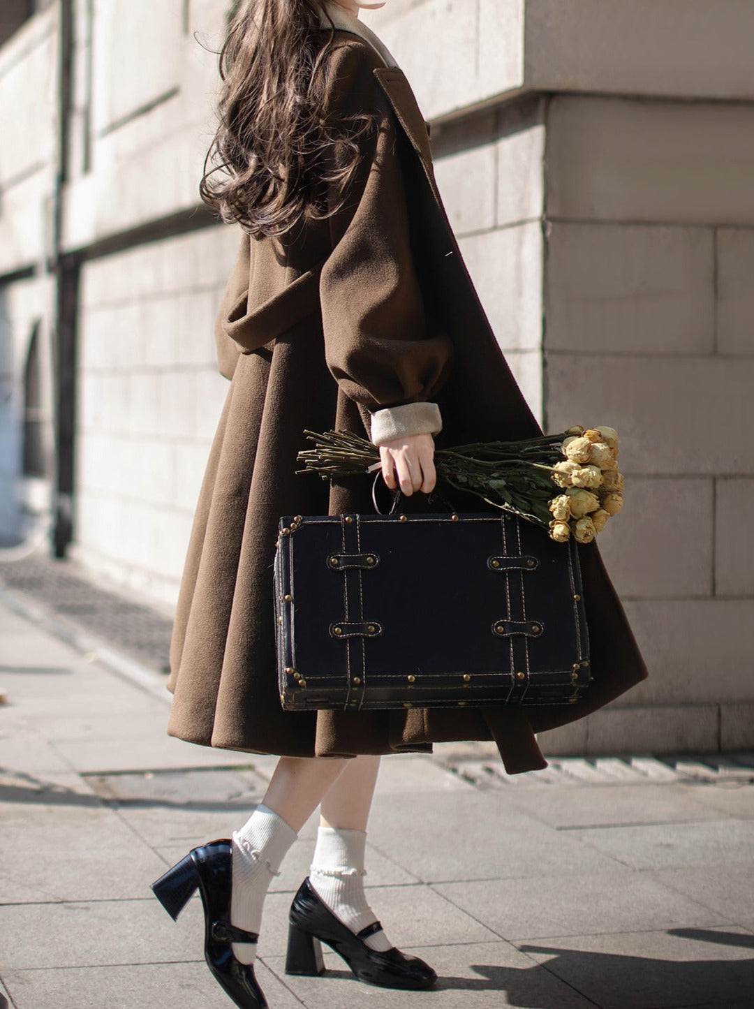 Retro Brown Plaid Volume Sleeveless Layered Dress + Pearl Ribbon Accessory + Classic Belt Coat [pre-order]