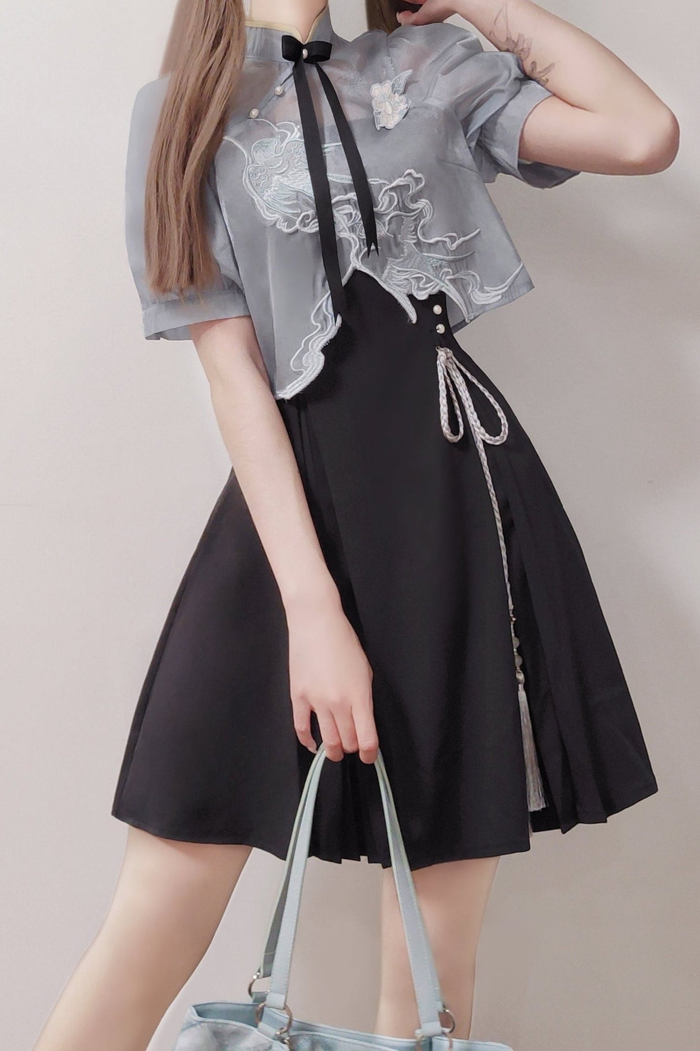Chinese-style Embroidery Short Top + Suspender Skirt Suit