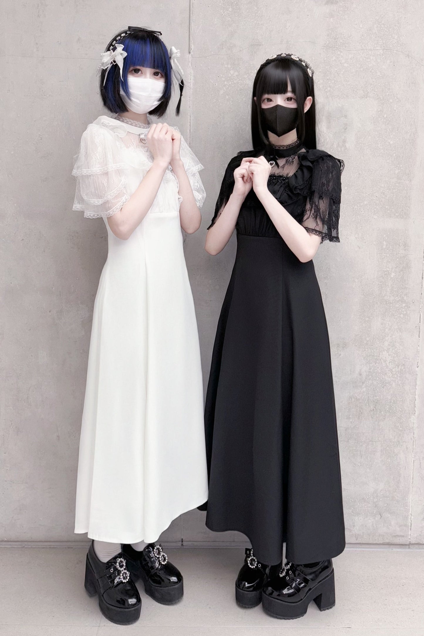[pre-order] Lace Pearl Sheer Sleeve Long Dress