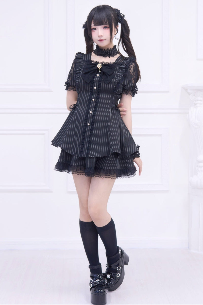 Jirai Stripe Lace Puff Sleeve Top + Short Skirt