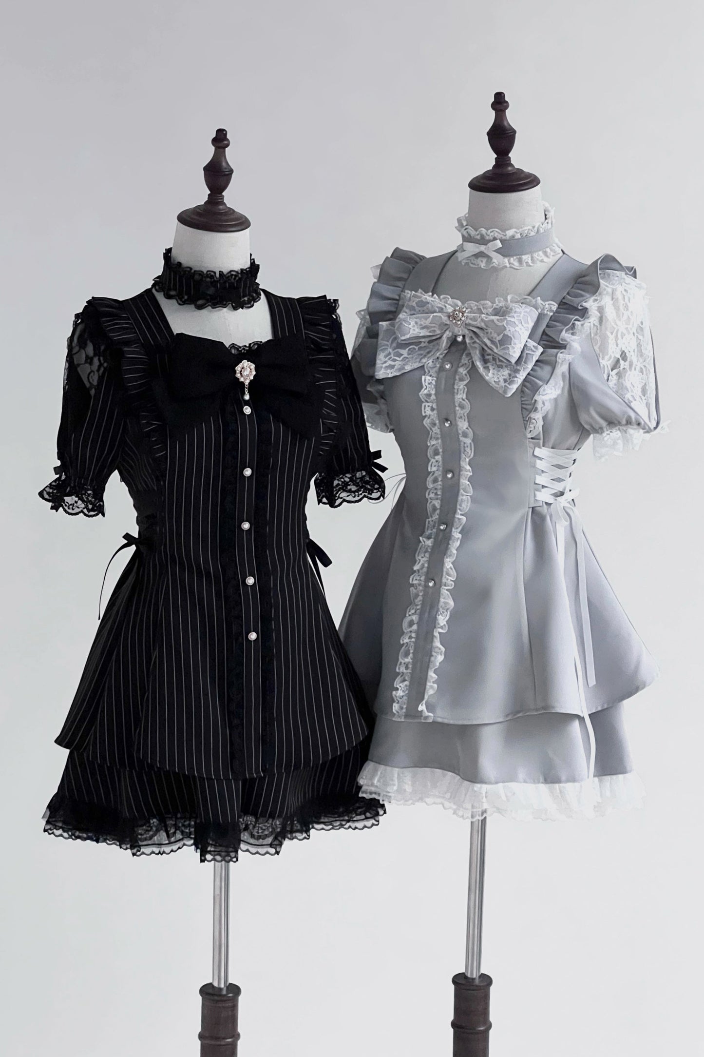 Jirai Stripe Lace Puff Sleeve Top + Short Skirt