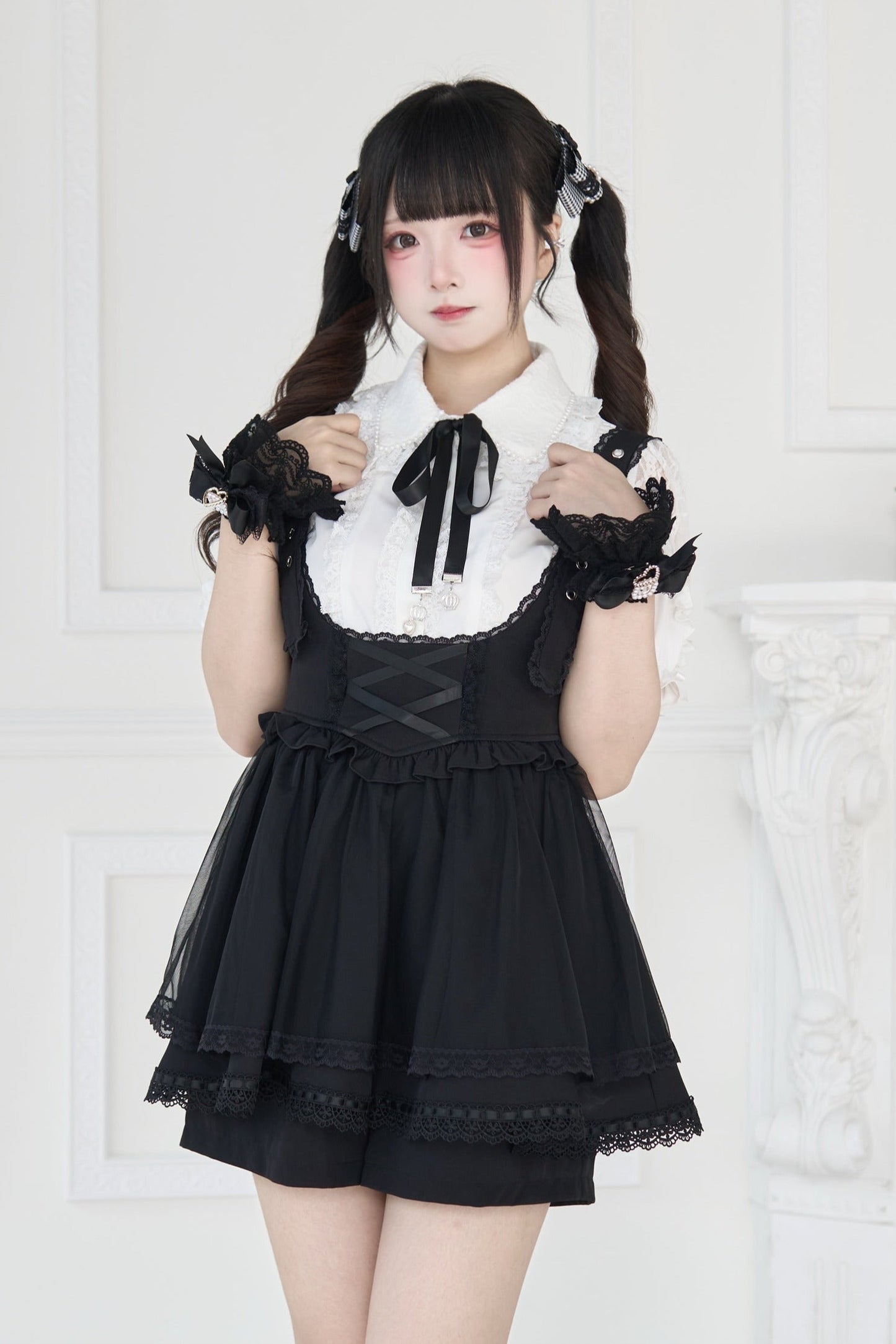 [pre-order] Spray Sheer Lace Sleeve Ribbon Shirt + Strap Bustier Dress
