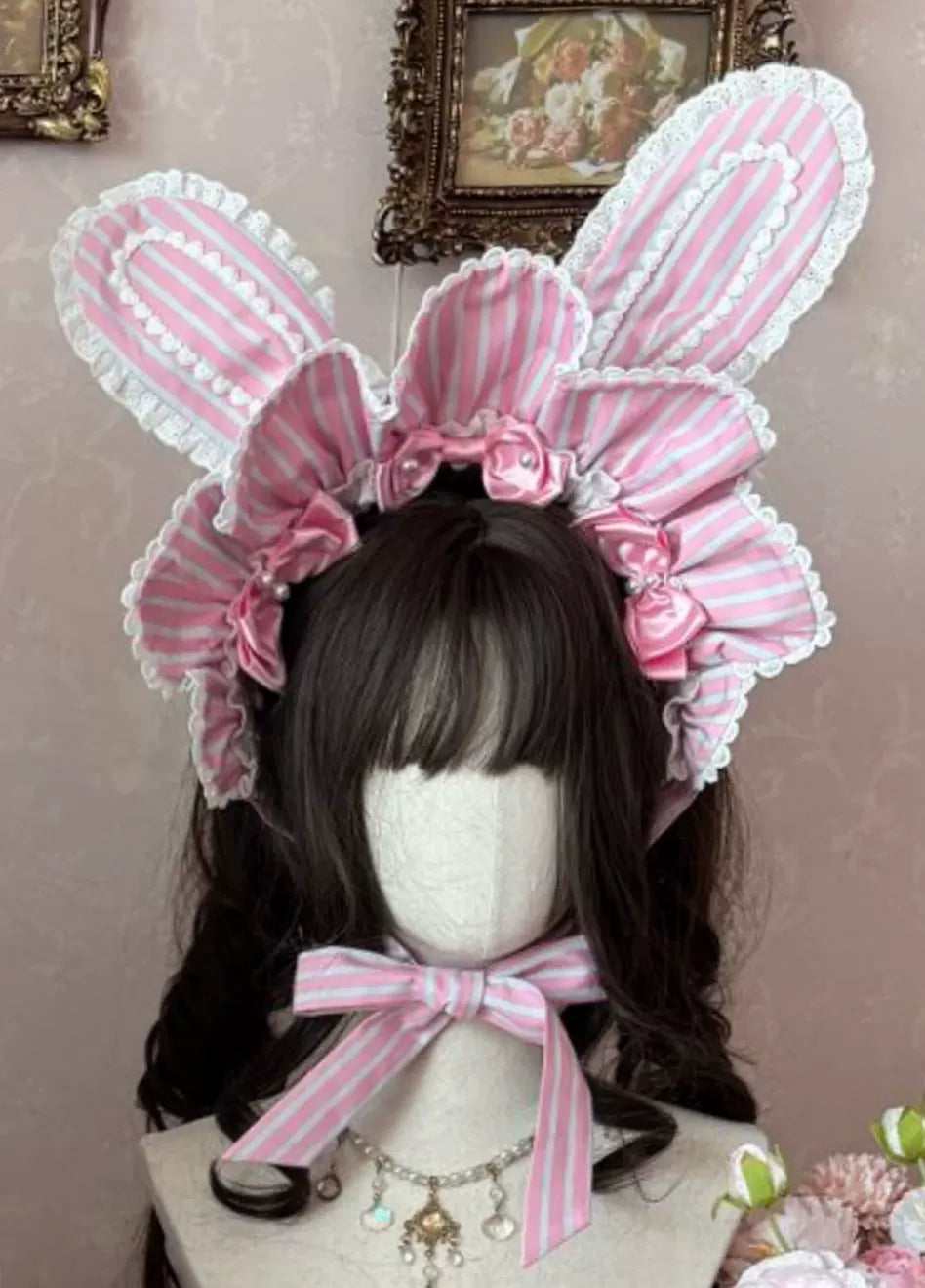 [pre-order Deadline: April 29] Strawberry Rabbit Print Lace Ribbon Sweet Dress + Complete Set