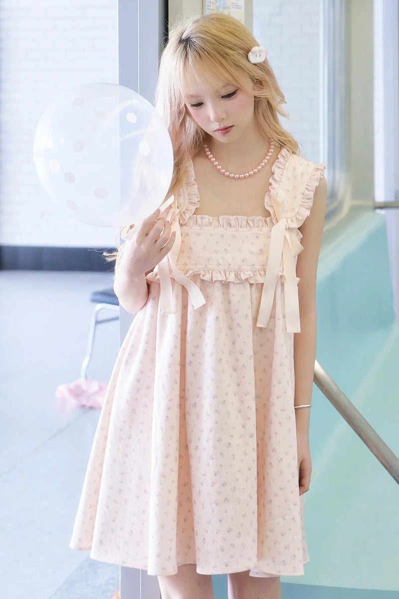 Tender Pink Sleeveless Ribbon Dress