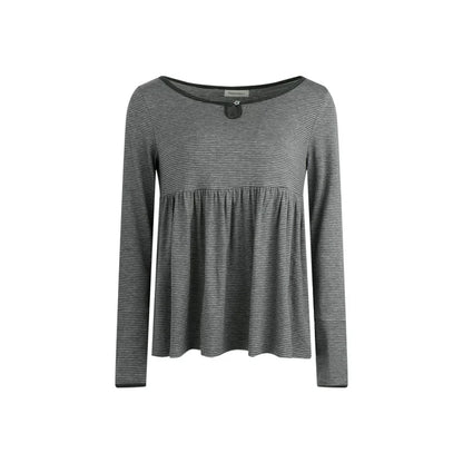 Color Block Flare Top With Neckline