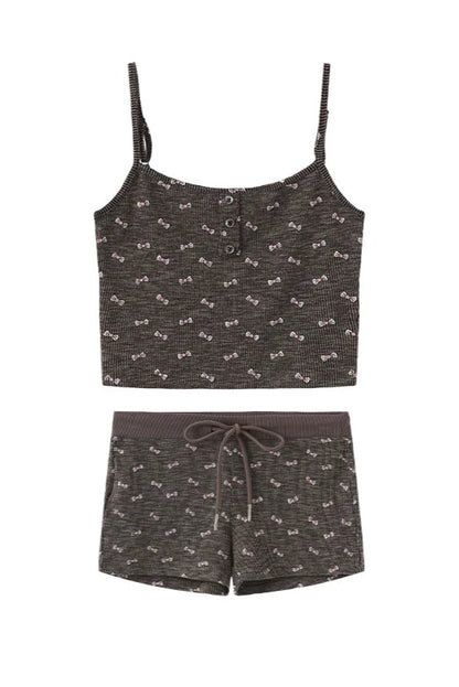Off Shoulder Top + Camisole + Flare Pants + Shorts