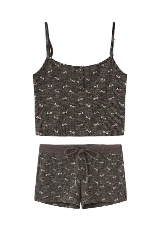Off Shoulder Top + Camisole + Flare Pants + Shorts