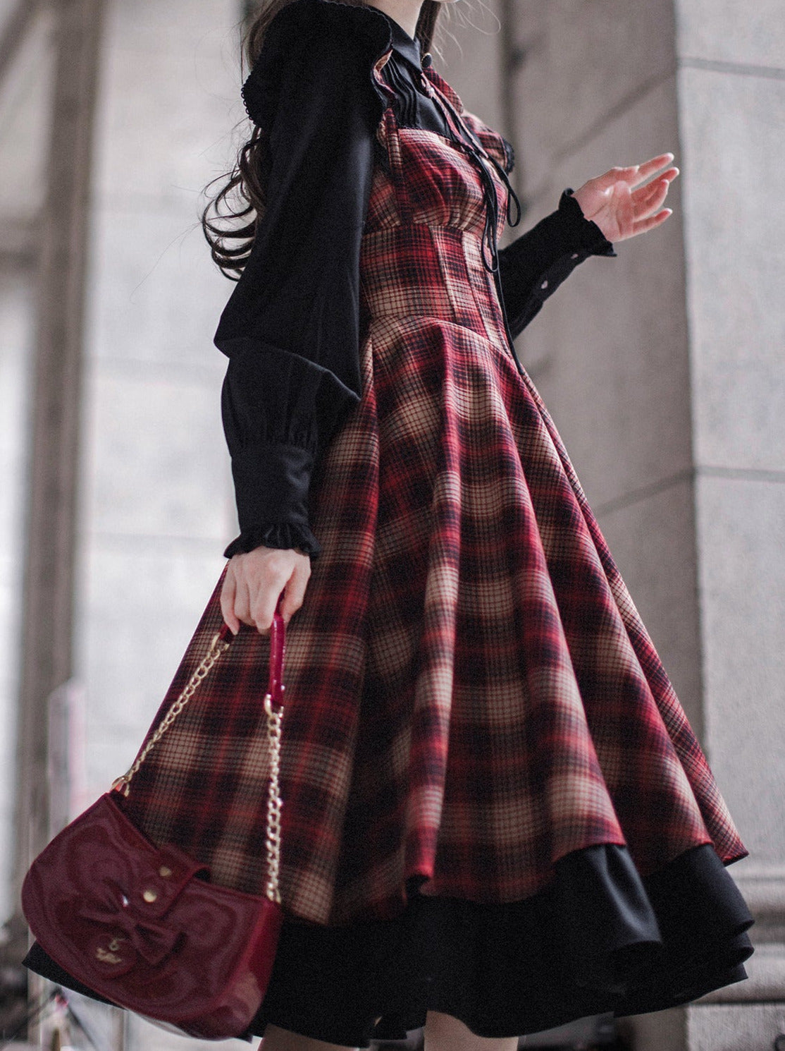 Retro Suit Black Ruffle Sleeve Shirt + Plaid Ruffle Shoulder Layered Dress + Ribbon Accessories [pre-order]