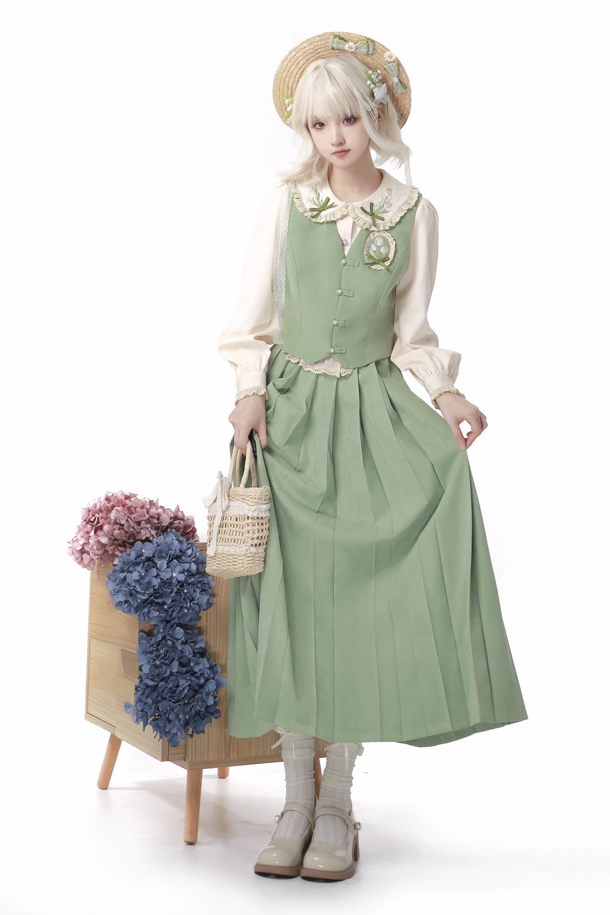 Chinese-style Pleated Skirt Set