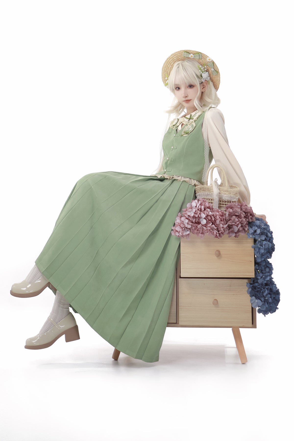 Chinese-style Pleated Skirt Set