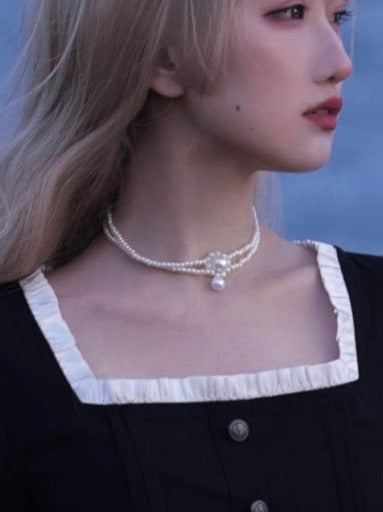[pre-order] Black Square Collar French Retro Dress + Waist Ribbon + Black Ribbon Headband + Pearl Necklace