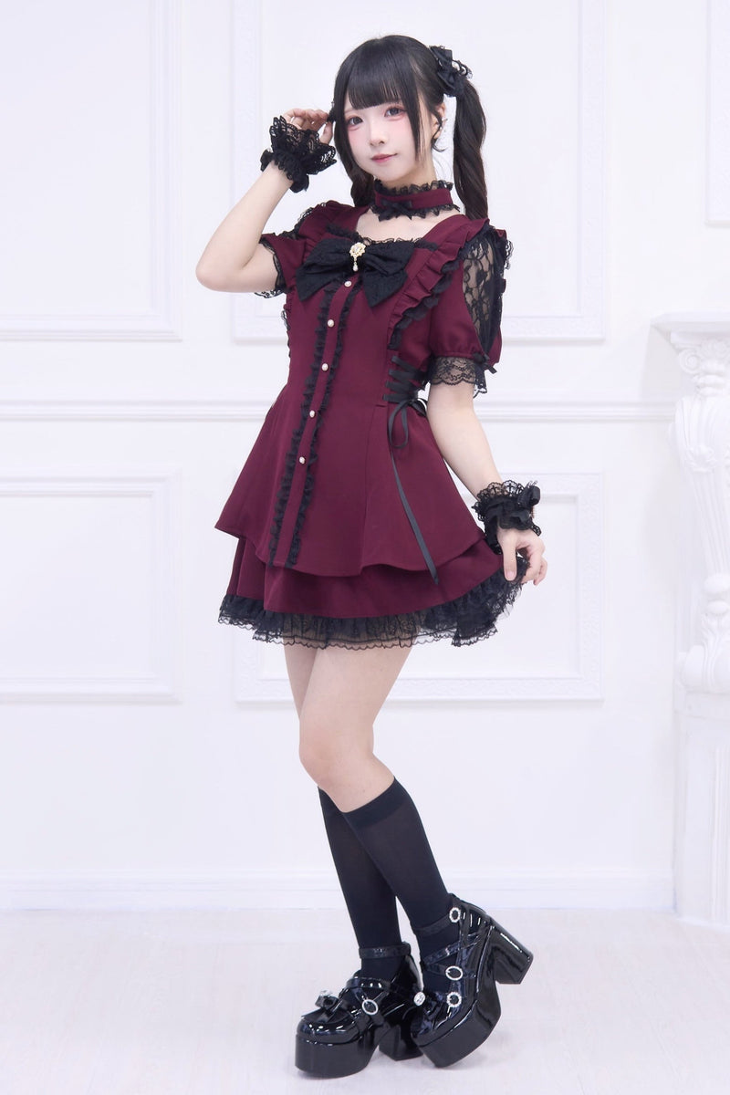 Jirai Stripe Lace Puff Sleeve Top + Short Skirt