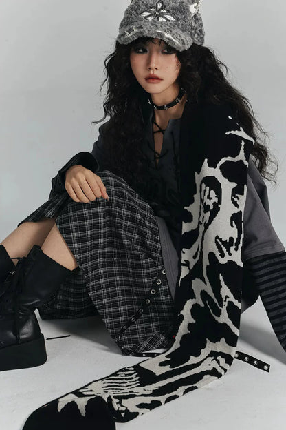 Retro Dark Border Loose Top