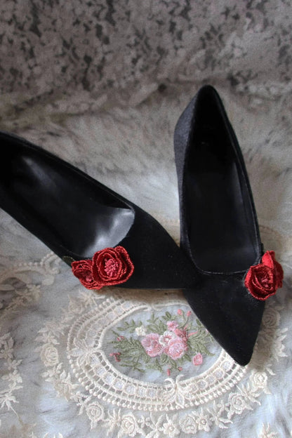Rose Story Retro Pointed Toe Leather Velvet Heels