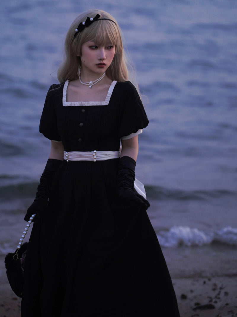 [pre-order] Black Square Collar French Retro Dress + Waist Ribbon + Black Ribbon Headband + Pearl Necklace