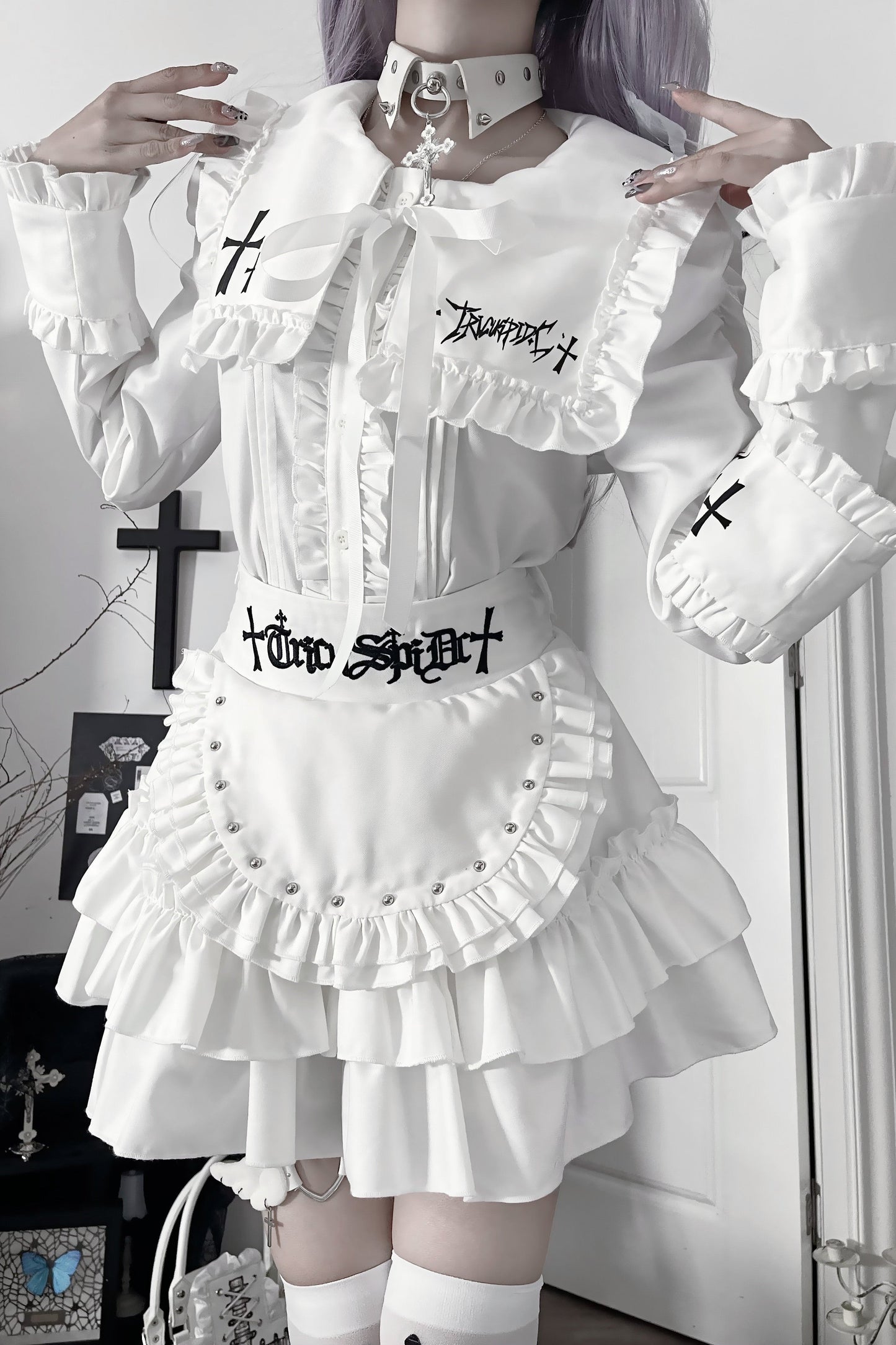 Light Asia Dark Slim Long Sleeve Top + Faux Apron Short Skirt